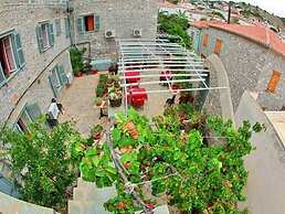 Theano Guesthouse
