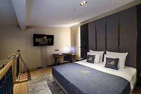 Broyt Hotel