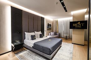 Broyt Hotel