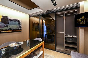 Broyt Hotel