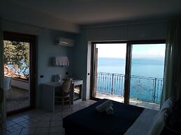 L'Incanto Suites Ischia