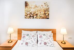 Apartment S30