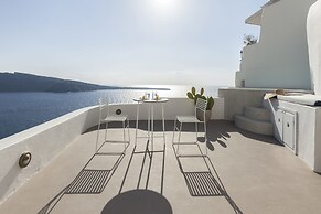 Spitia Santorini