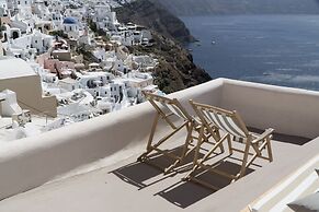 Spitia Santorini