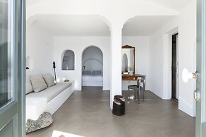 Spitia Santorini