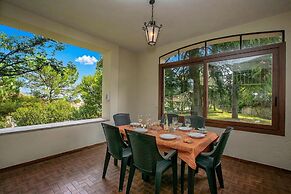 Villa Alberti 900m from Garda lake