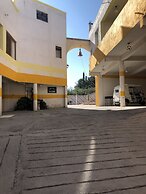Hotel Ricardos