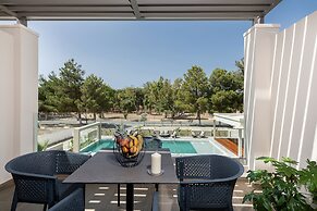 Mossa Well Being Hotel with heated pool & Wellness Spa