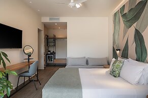 Mossa Well Being Hotel with heated pool & Wellness Spa