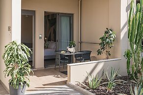 Mossa Well Being Hotel with heated pool & Wellness Spa