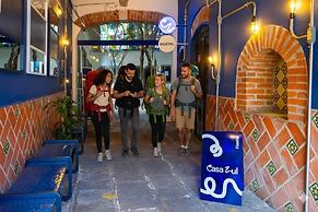 Hostal Hostalgia Casa Zul