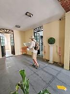 Hostal Hostalgia Casa Zul
