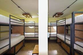 Hostal Hostalgia Casa Zul