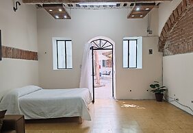 Hostal Hostalgia Casa Zul