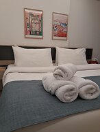 Shade Suites and Studios