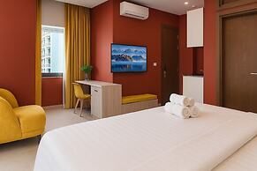 Shade Suites and Studios