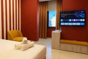 Shade Suites and Studios