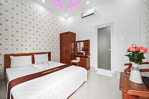 Paradise Hotel