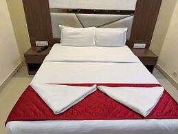 Hotel Hometown - Near BKC