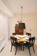 Marousi Luxury Apartment