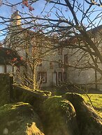 Beautiful 8-bed House in Angus