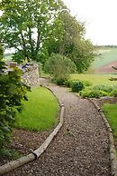 Beautiful 8-bed House in Angus