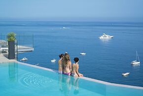 Capo Torre Resort