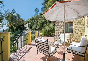 Villa Monte Enrico - With Pool