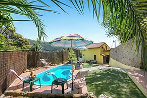 Villa Monte Enrico - With Pool