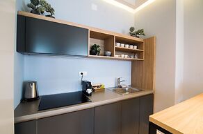 Dj City Vista Luxury Apartments