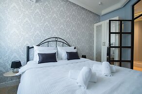 Dj City Vista Luxury Apartments