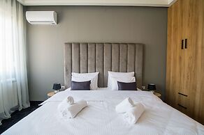 Dj City Vista Luxury Apartments
