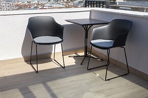 Dj City Vista Luxury Apartments