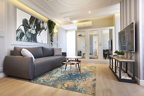 Dj City Vista Luxury Apartments