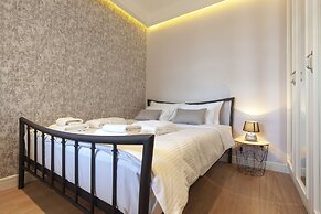 Dj City Vista Luxury Apartments