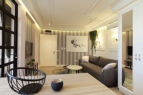 Dj City Vista Luxury Apartments