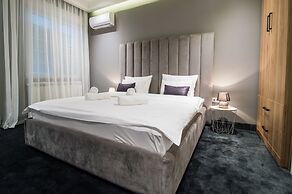 Dj City Vista Luxury Apartments