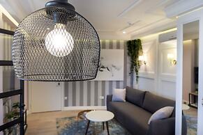 Dj City Vista Luxury Apartments