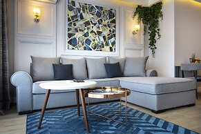 Dj City Vista Luxury Apartments