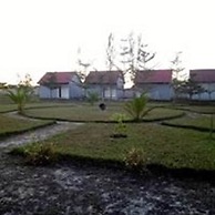 Moyo lodge