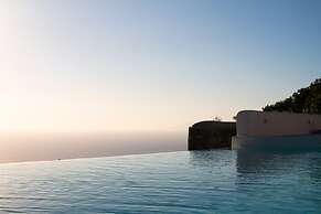 Aregou Villas