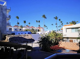 Aparta Hotel Las Rosa