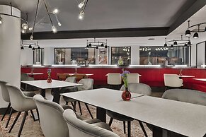 Radisson Hotel & Conference Centre London Heathrow