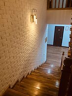 Hotel Shosh Palace