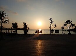 Kariyushi LCH Resort