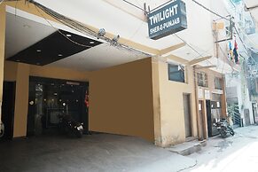Hotel Twilight