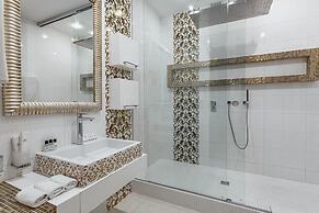 Royal Apartment Literaturnaya 1a