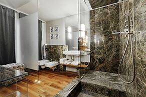 Royal Apartments Grecheskaya 25