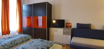 Trang Hotel