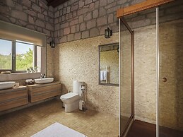 Simurg Inn